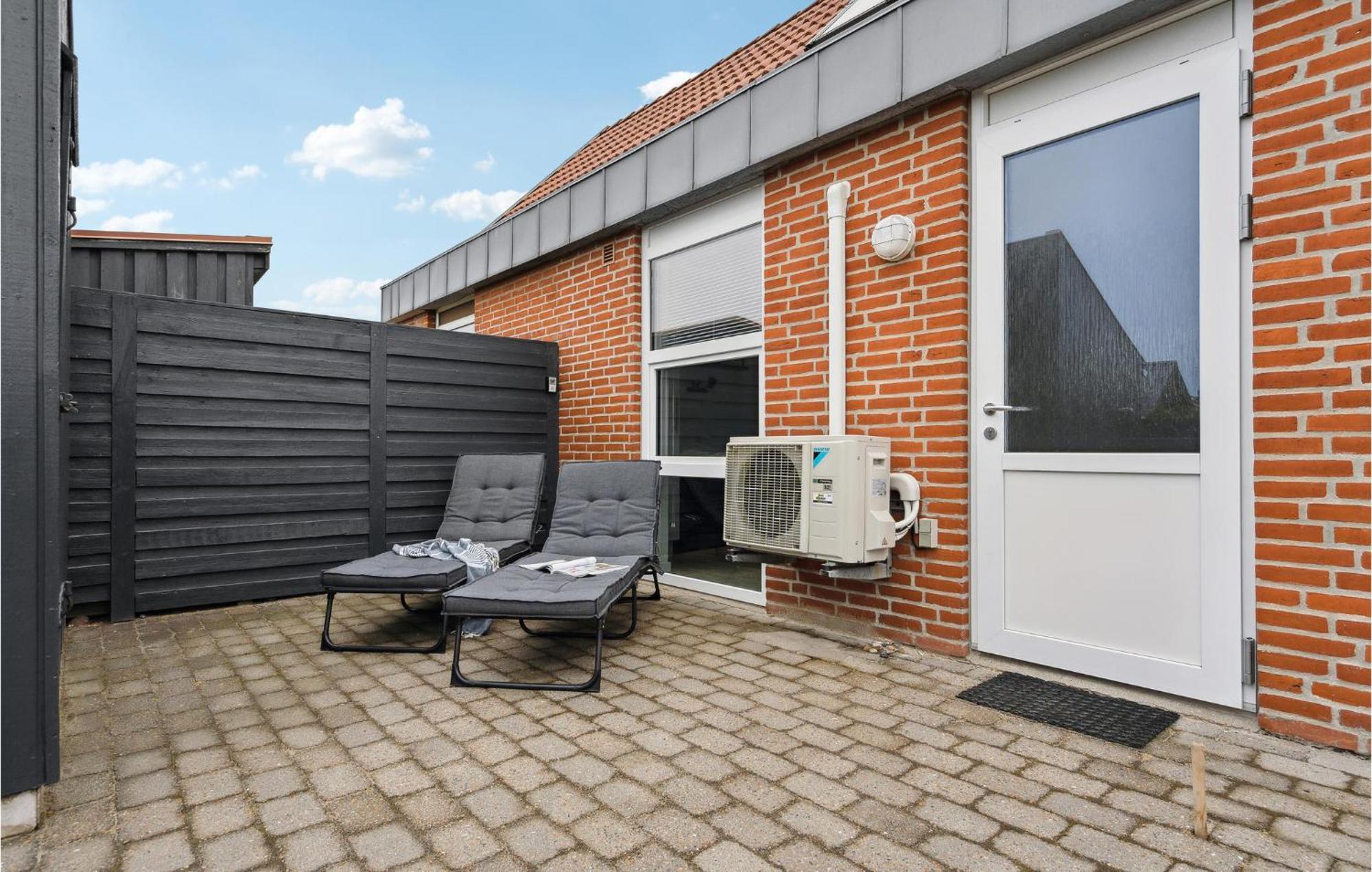 Amazing Home In Hvide Sande With Wifi Bjerregård Zewnętrze zdjęcie